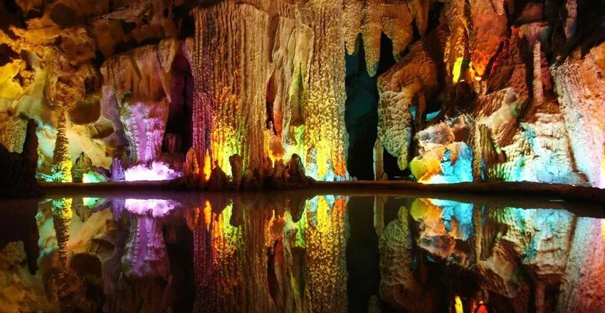 2. معرفی جاهای دیدنی طبیعی همدان در تابستان _ غار علیصدر