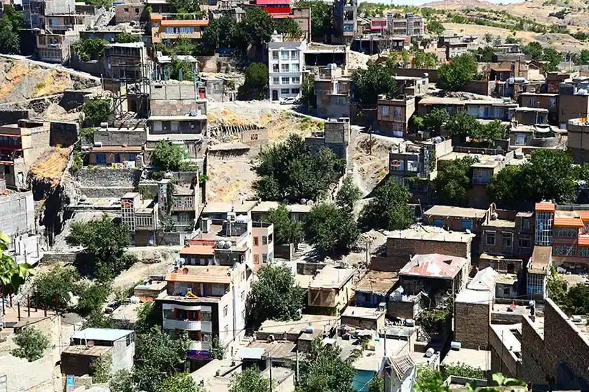 بهترین جاهای دیدنی طرقبه در شب- روستای جاغرق
