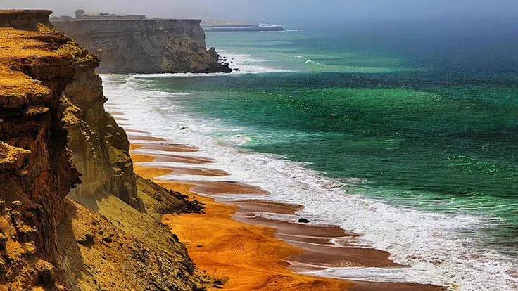 4. جاهای دیدنی اطراف چابهار برای تابستان _ ساحل بریس