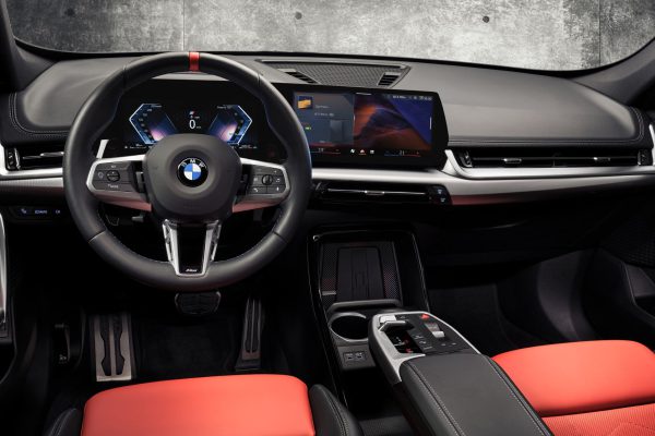 فضای داخلی BMW X1 