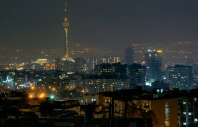 شب‌گردی در تهران؛ معرفی بهترین مکان‌های دیدنی و تفریحی شبانه