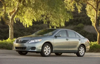 مقایسه ماشین ماکسیما و کمری انتخاب عاقلانه‌تر کدام است؟